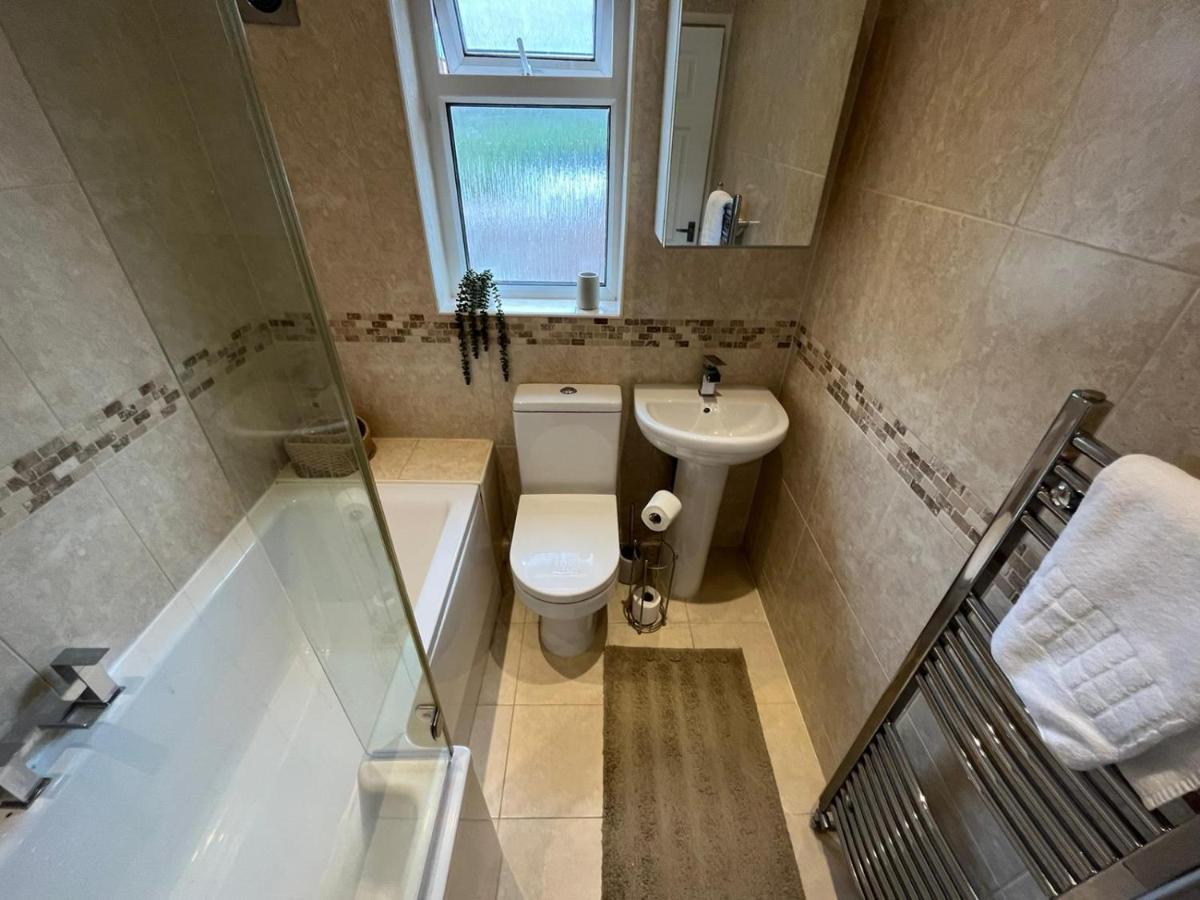 Access To Private Gym Room, 3 Bedrooms, Close To The City Swansea Kültér fotó