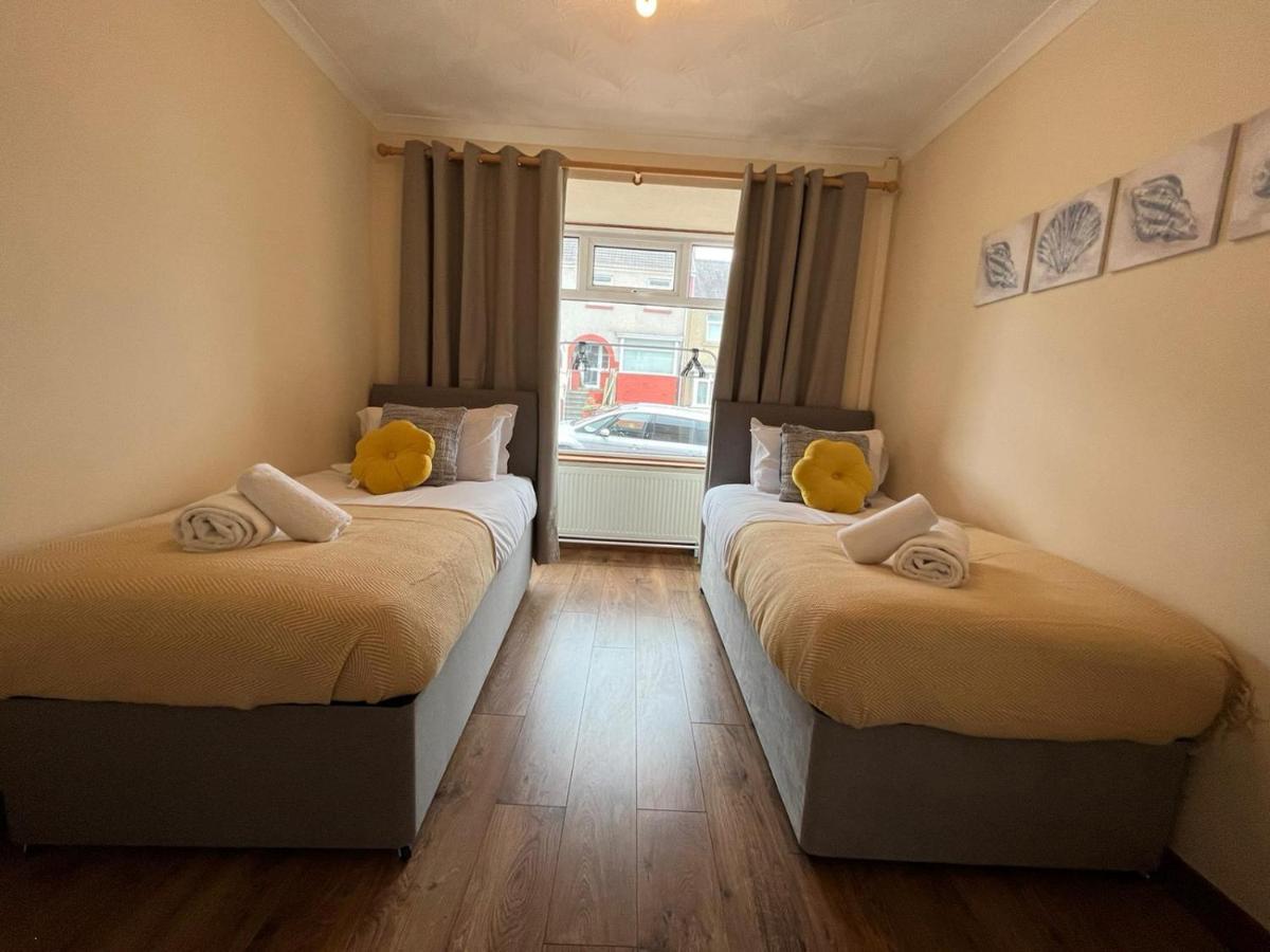 Access To Private Gym Room, 3 Bedrooms, Close To The City Swansea Kültér fotó