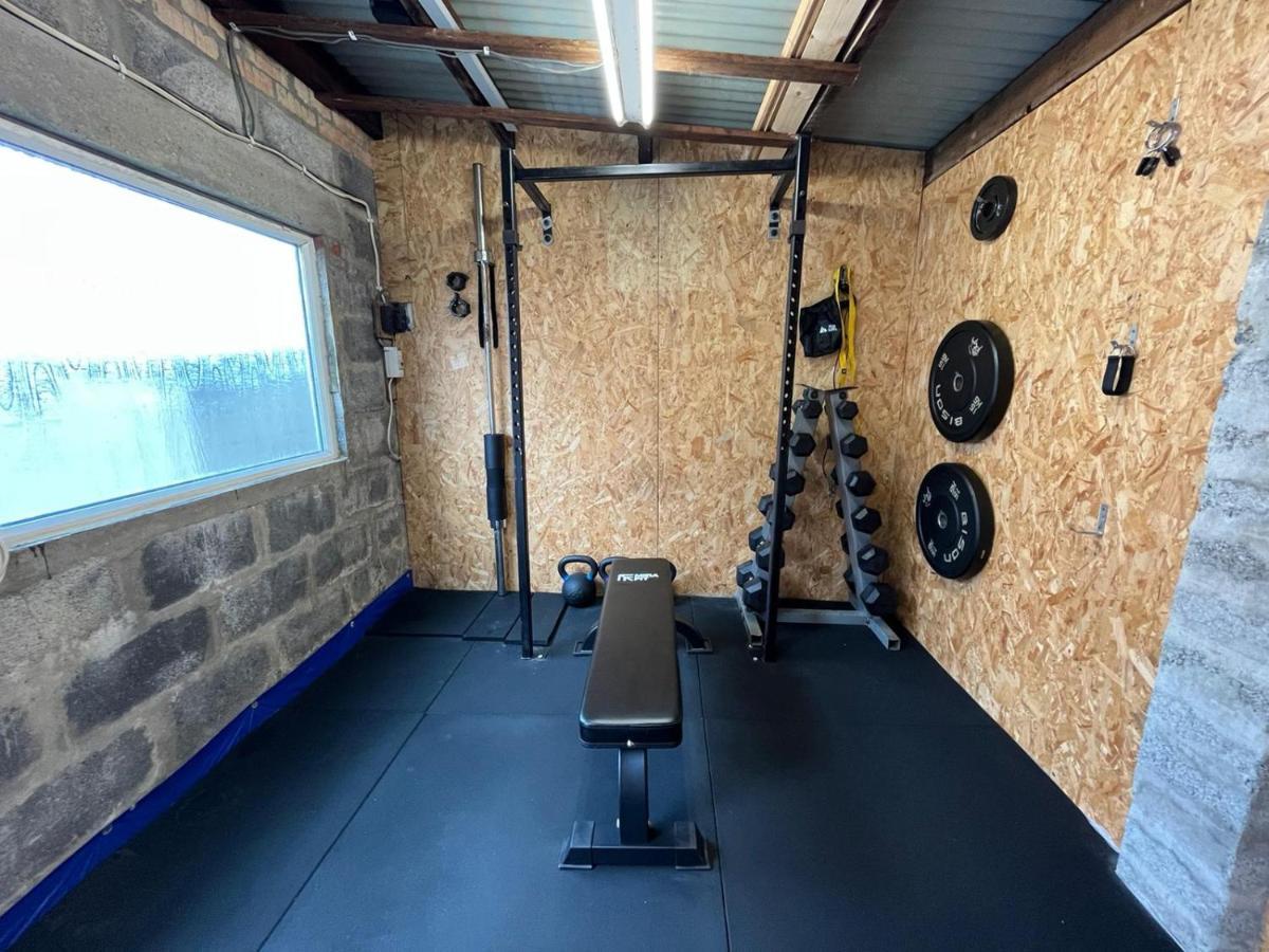 Access To Private Gym Room, 3 Bedrooms, Close To The City Swansea Kültér fotó