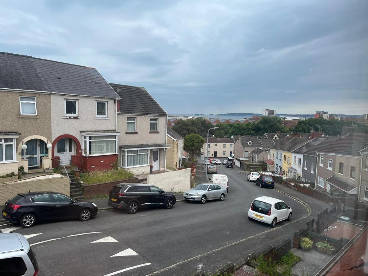 Access To Private Gym Room, 3 Bedrooms, Close To The City Swansea Kültér fotó